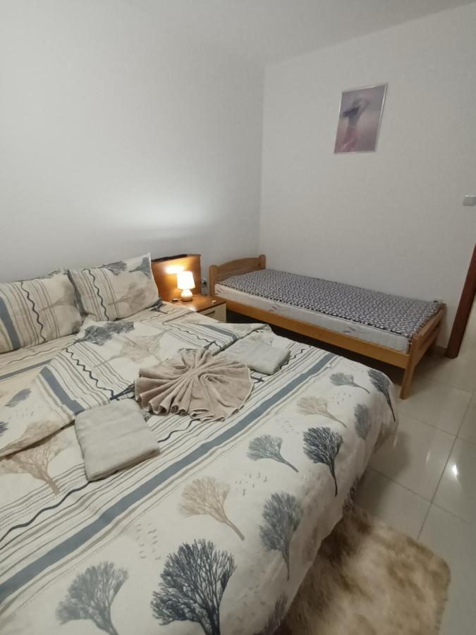 Apartman Romantic Vrnjacka Banja Bagian luar foto